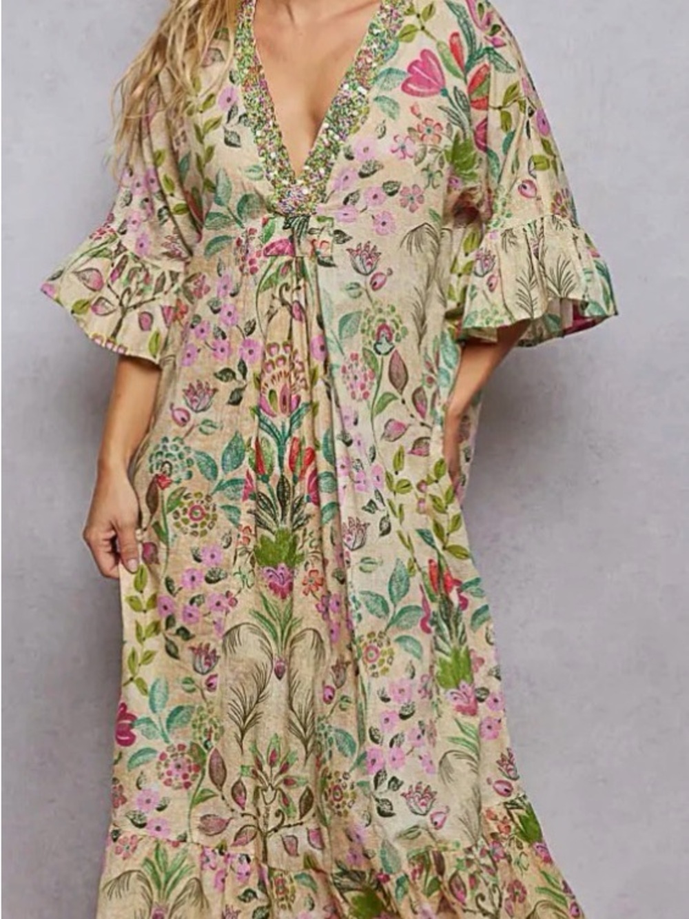 Floral V-Neck Maxi Dress in Beige and Pink - Picture 3 of 3
